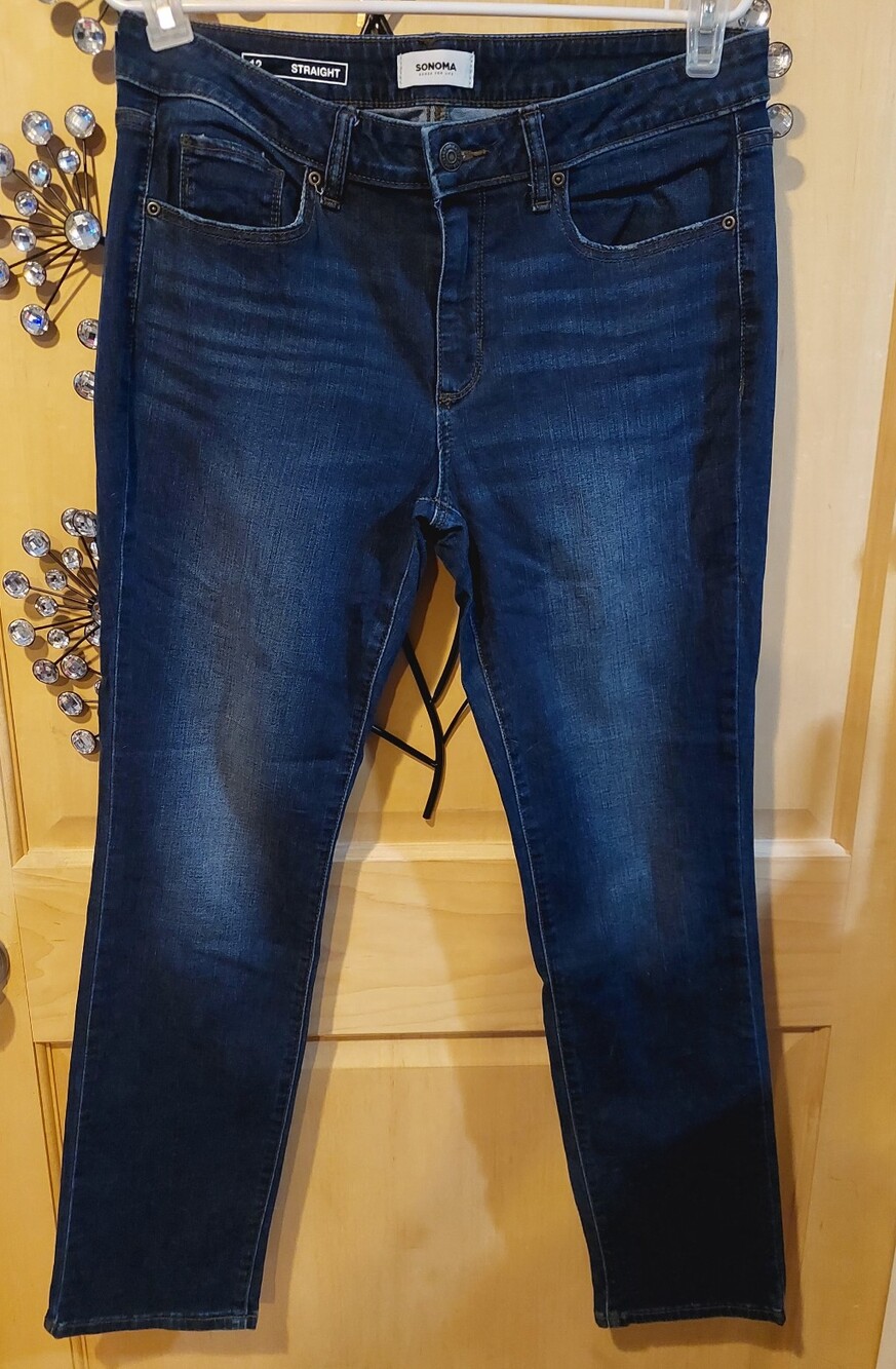 dark blue jeans